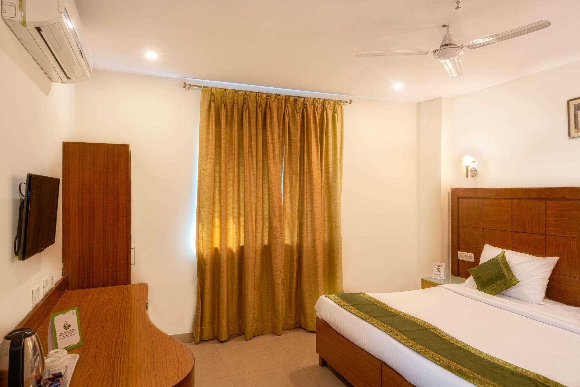 Treebo Trend Grand Plaza Nampally ไฮเดอราบัด ภายนอก รูปภาพ