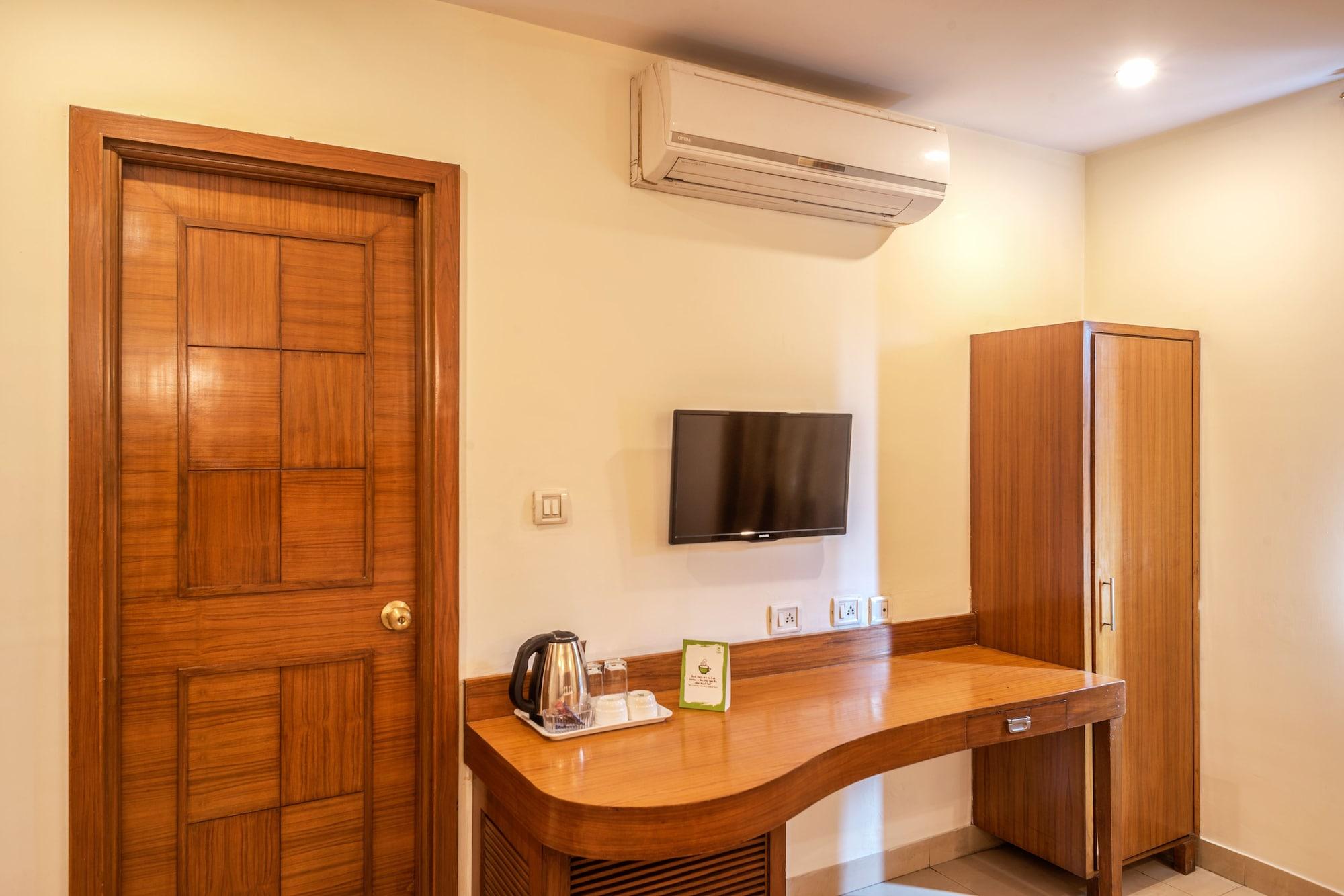 Treebo Trend Grand Plaza Nampally ไฮเดอราบัด ภายนอก รูปภาพ